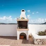 White Pearl 2 Apartment Apolakkia